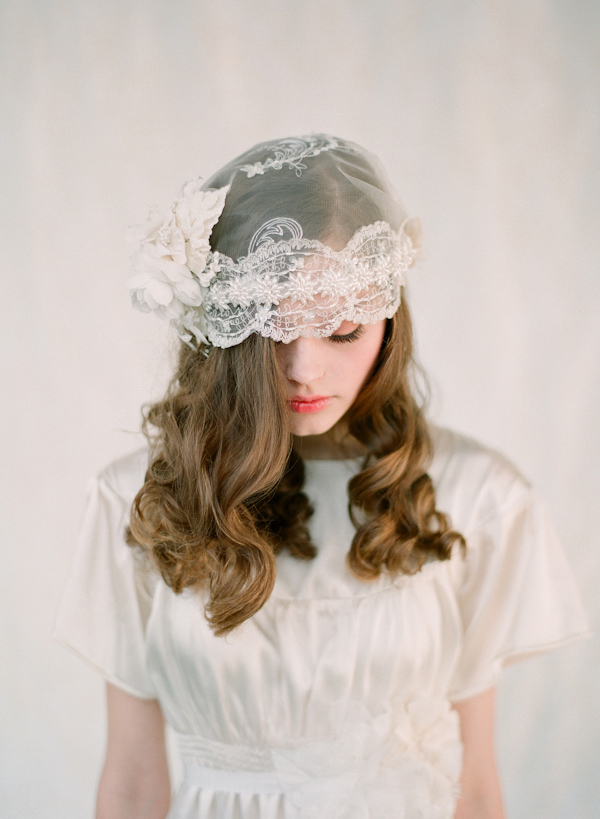 vintage inspired photo shoot - head piece designed by Twigs and Honey - photo by Southern California wedding photographer Elizabeth Messina